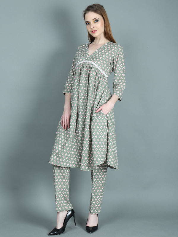 RIHANA PRINTED GREEN LONG SLEEVES COTTON SUIT WITH LACE